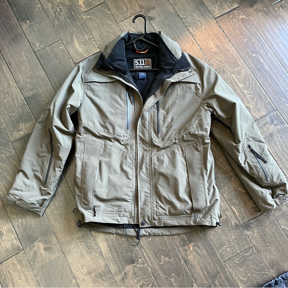 5.11 jacket NWOT